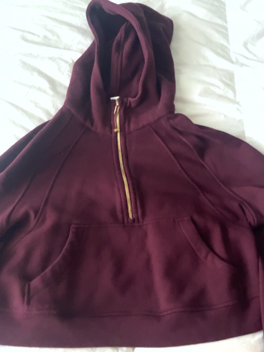 lululemon athletica Burgundy gold zipper scuba